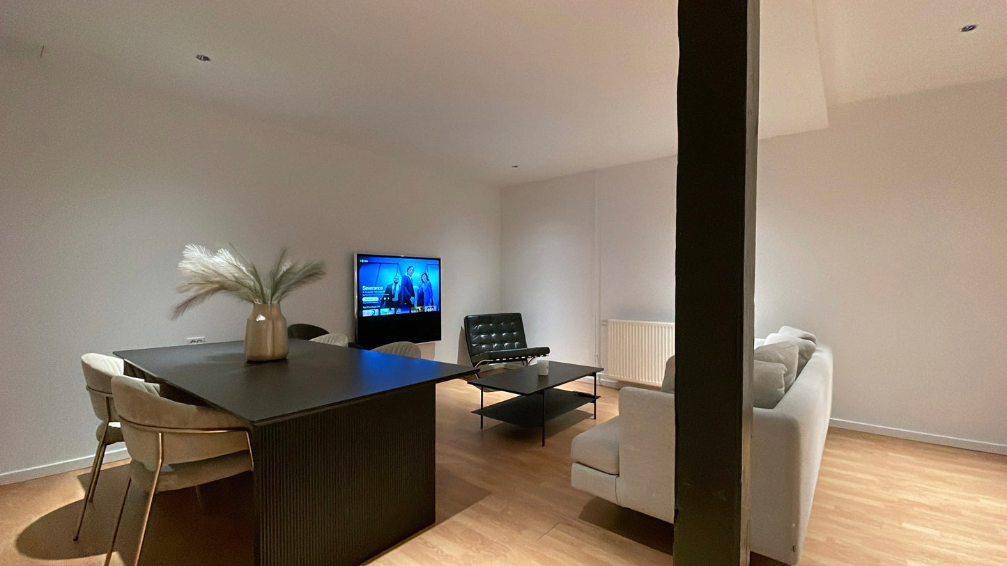 Maison Nord, 6 min from the Airport & Sleep 6