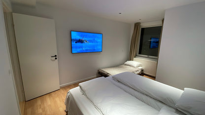 Maison Nord, 6 min from the Airport & Sleep 6